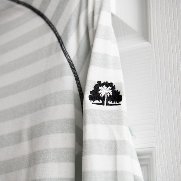 Foot Joy FJ Ladies Pullover Hoodie Gray and White Striped Size XS - SO SOFT! - Picture 3 of 6